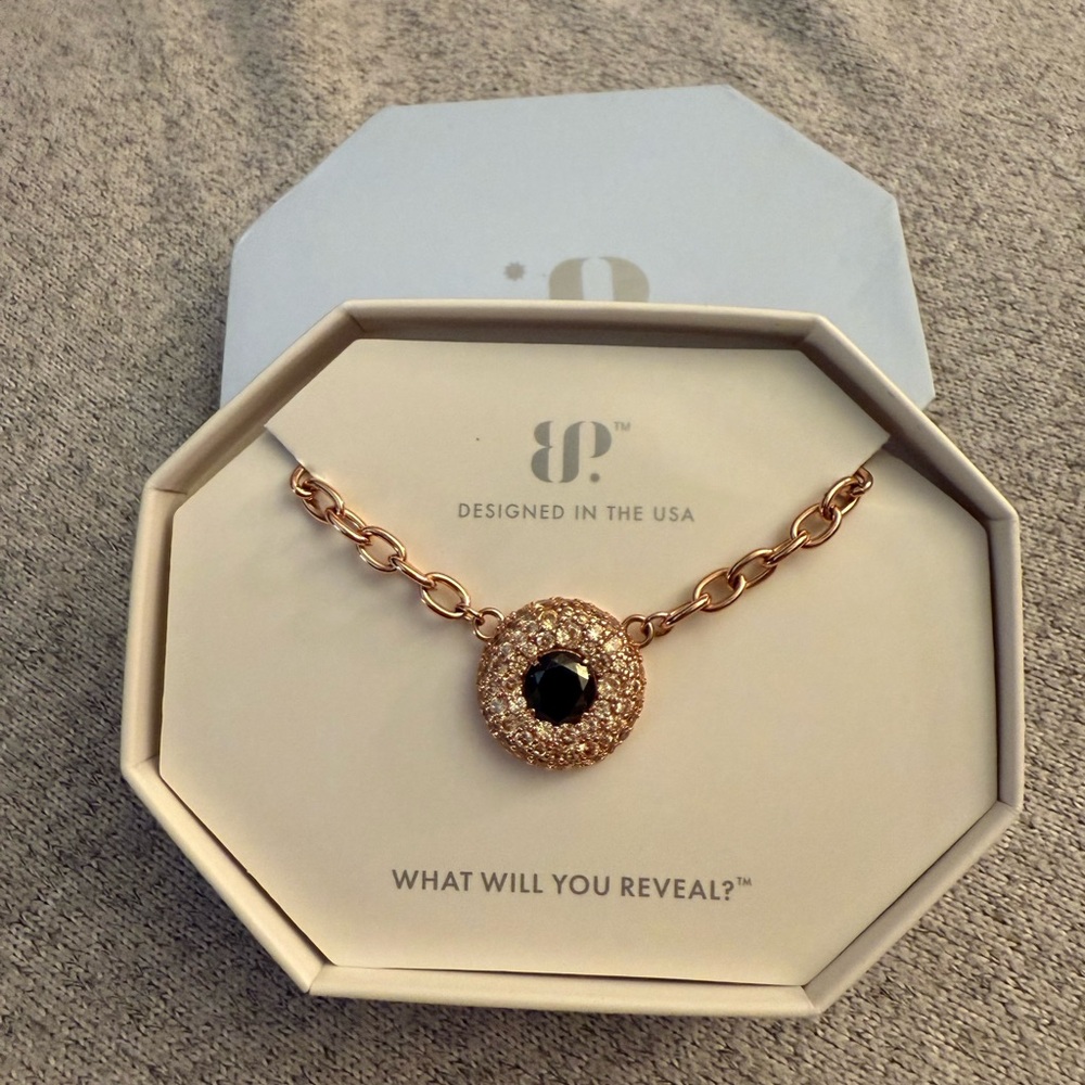 Stunning Rose Gold and Black Pendant Necklace